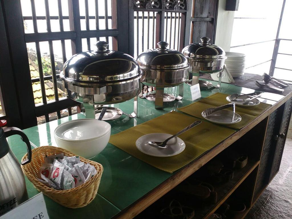 36 Palms Boutique Retreat Hotell Cherai Beach Eksteriør bilde