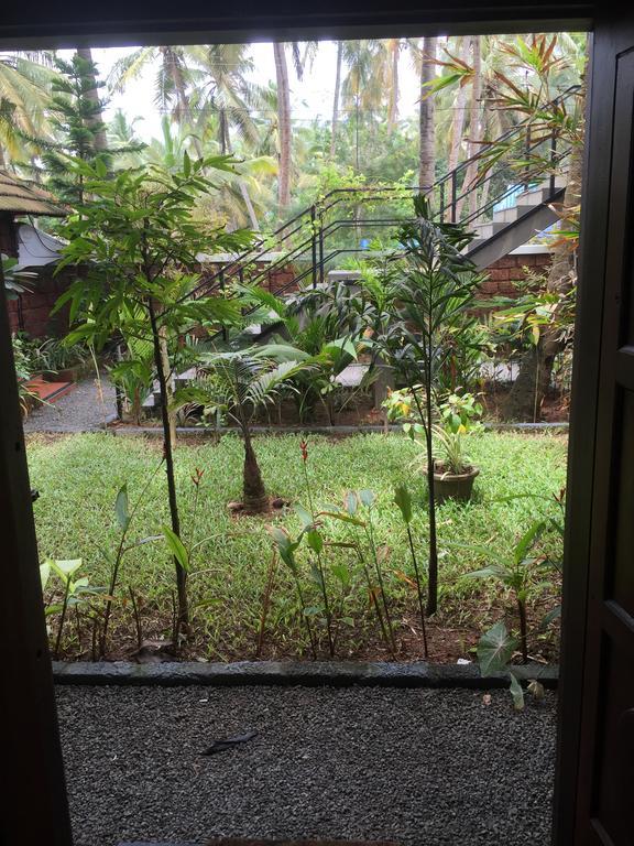 36 Palms Boutique Retreat Hotell Cherai Beach Eksteriør bilde